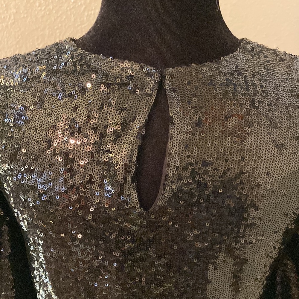 Long sleeved sequin black blouse - Picture 3 of 6